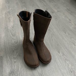 Merrell brown leather Travvy tall waterproof boots